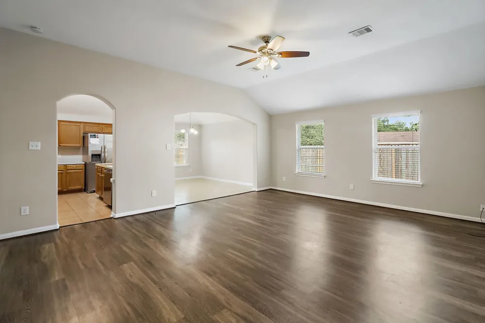 17123 Broken Back Drive Crosby, TX 77532