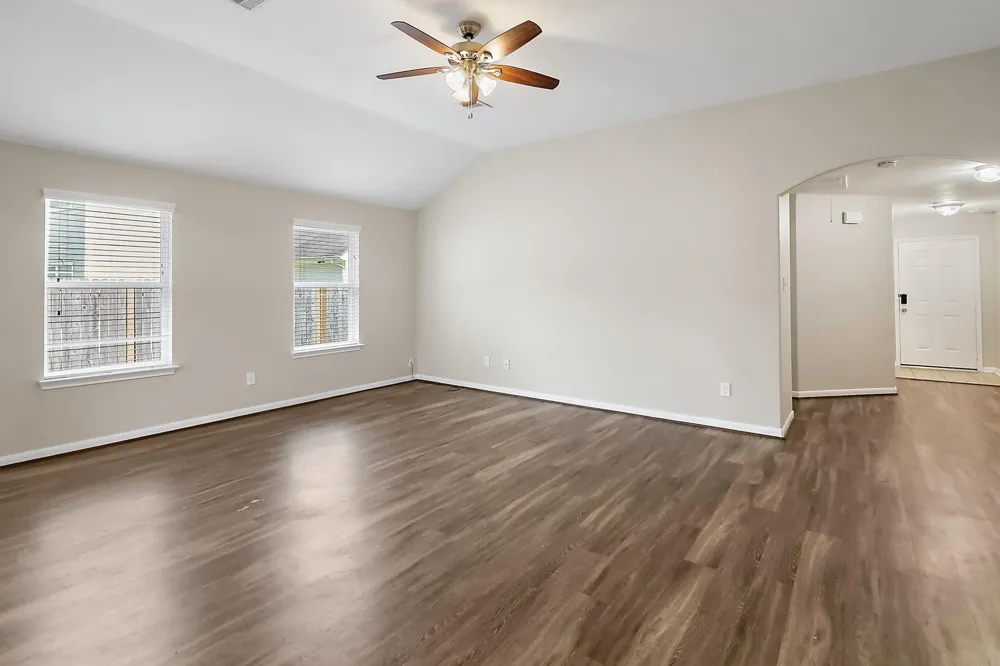 17123 Broken Back Drive Crosby, TX 77532