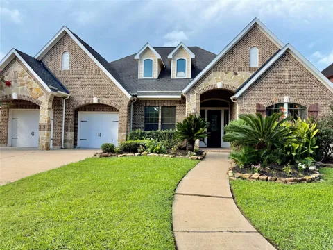6223 Duke Trail Lane