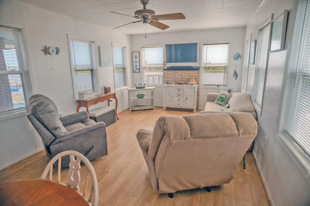 1428 Cr 616 Street Sargent, TX 77414