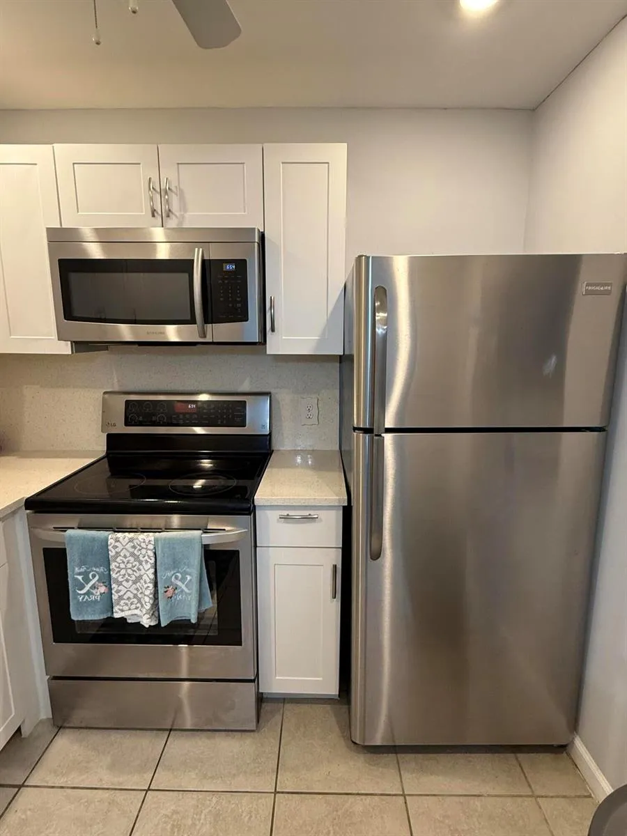 200 Village Green Circle E #K218 Palm Springs, FL 33461