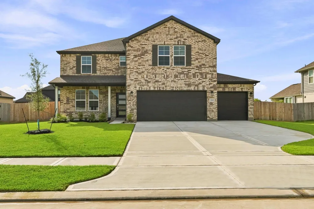 11526 Youngquist Drive Mont Belvieu, TX 77535
