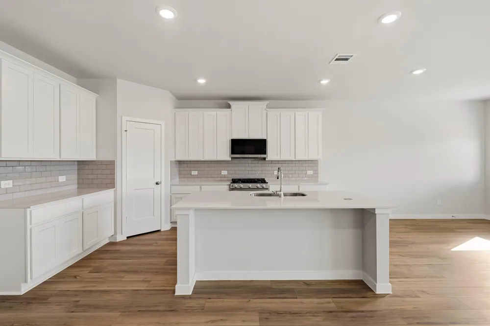 11526 Youngquist Drive Mont Belvieu, TX 77535