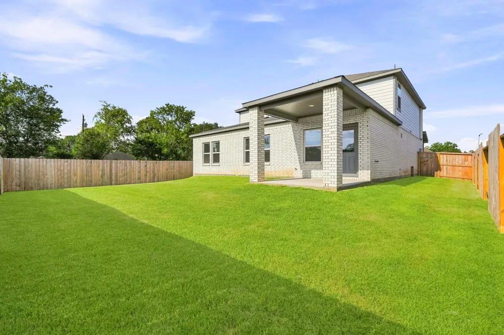 117 Bayou Bend Court Angleton, TX 77515