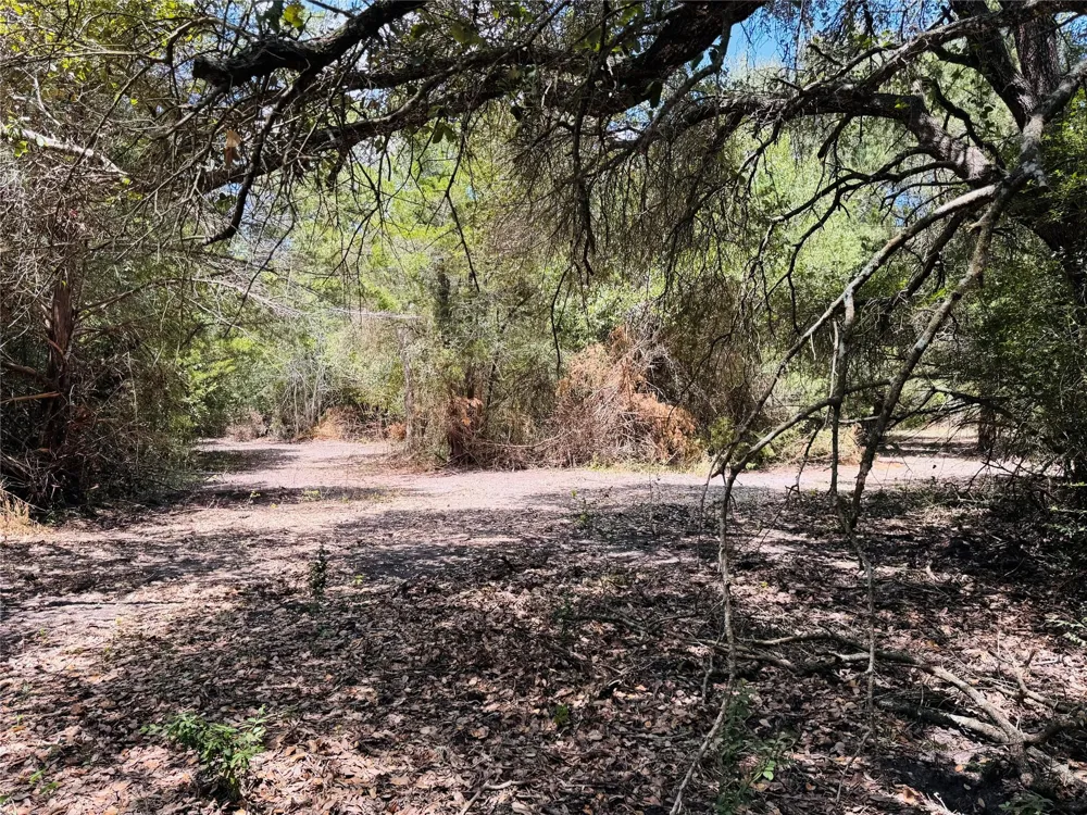 4400 Klekar-Gin Schulenburg, TX 78956