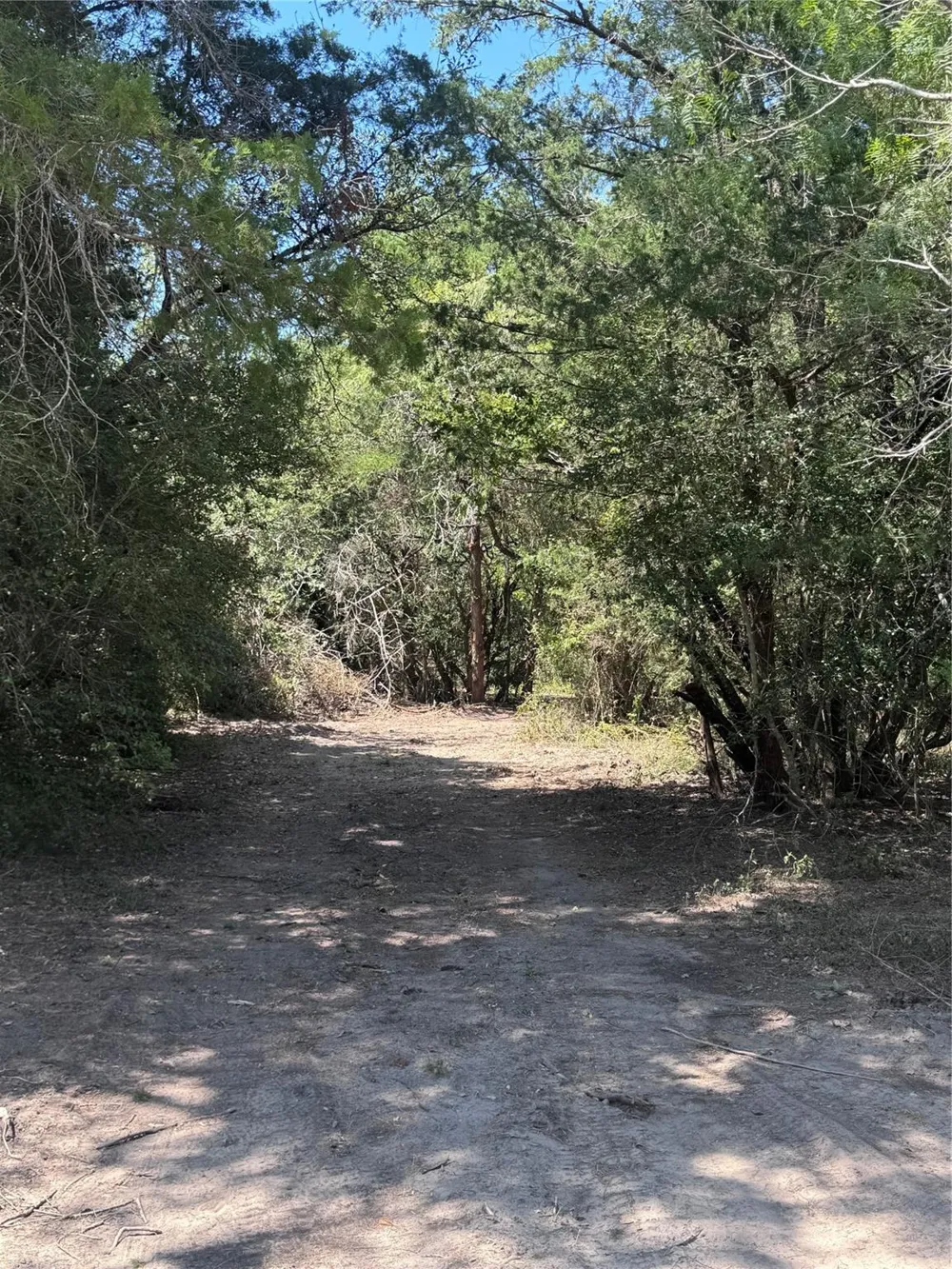 4400 Klekar-Gin Schulenburg, TX 78956