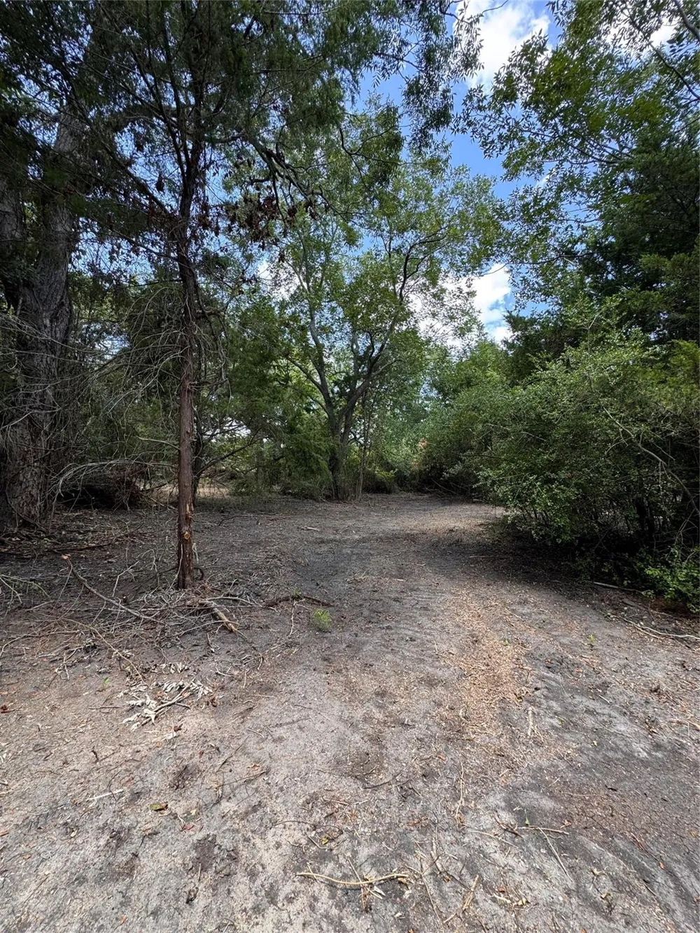 4400 Klekar-Gin Schulenburg, TX 78956