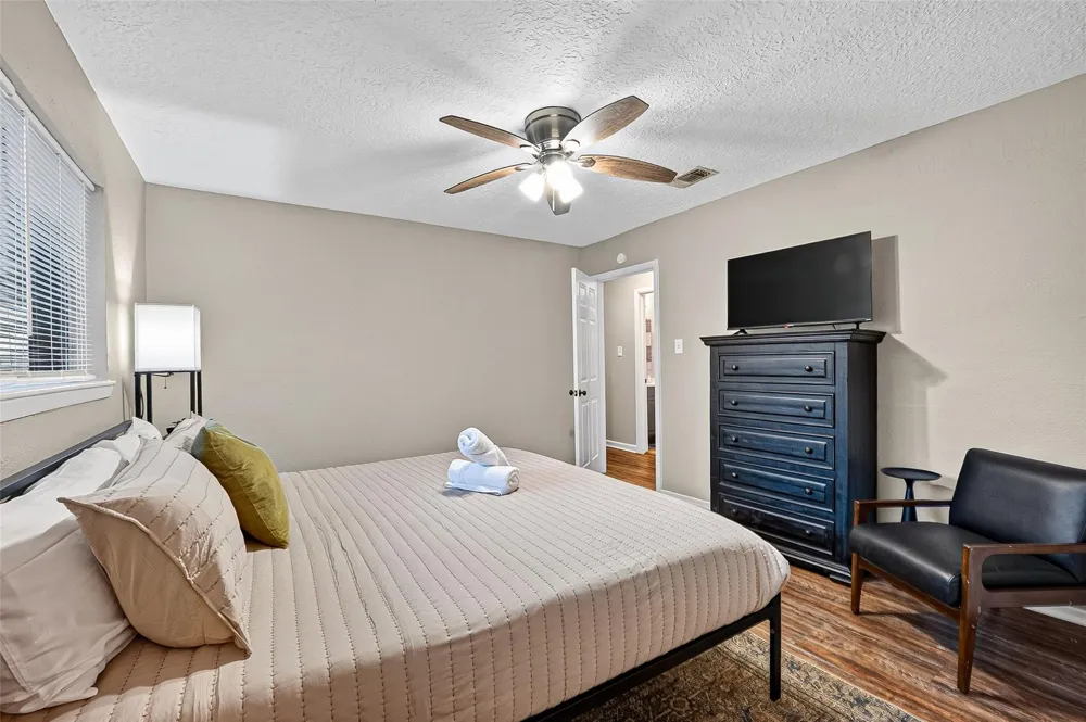 313 S Carroll Street La Porte, TX 77571