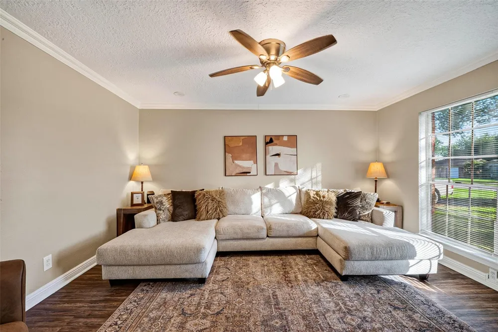 313 S Carroll Street La Porte, TX 77571