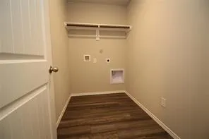 323 Pecos Drive Huntsville, TX 77340
