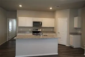 323 Pecos Drive Huntsville, TX 77340