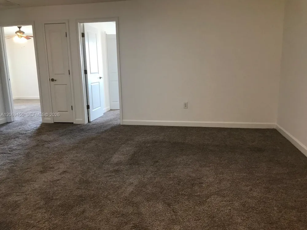 3348 RODRICK CIR #. Orlando, FL 32824