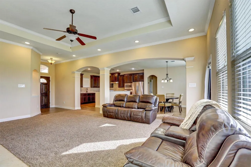 8131 Brinkmeyer Road Needville, TX 77461