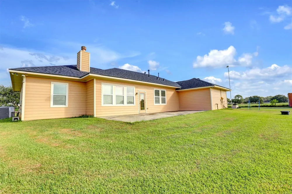 8131 Brinkmeyer Road Needville, TX 77461