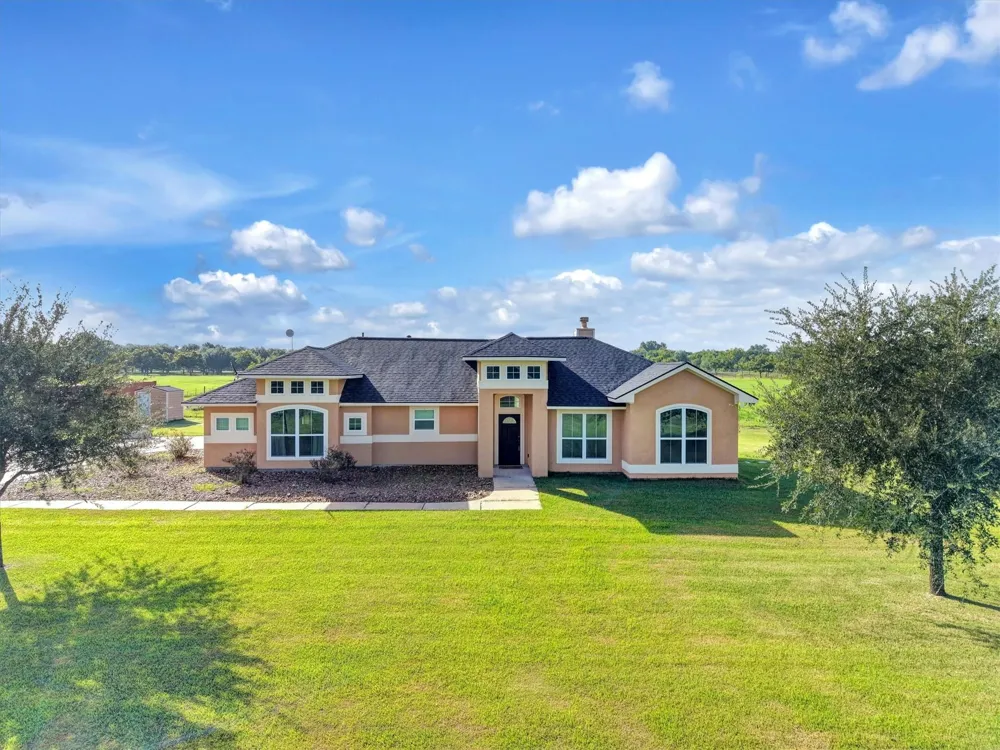 8131 Brinkmeyer Road Needville, TX 77461