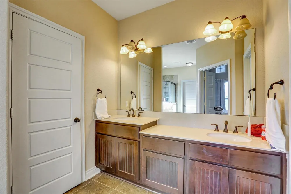 8131 Brinkmeyer Road Needville, TX 77461