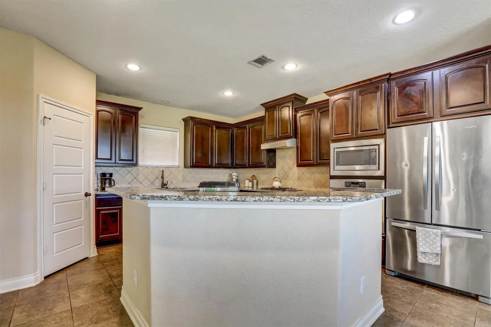 8131 Brinkmeyer Road Needville, TX 77461