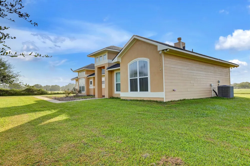 8131 Brinkmeyer Road Needville, TX 77461