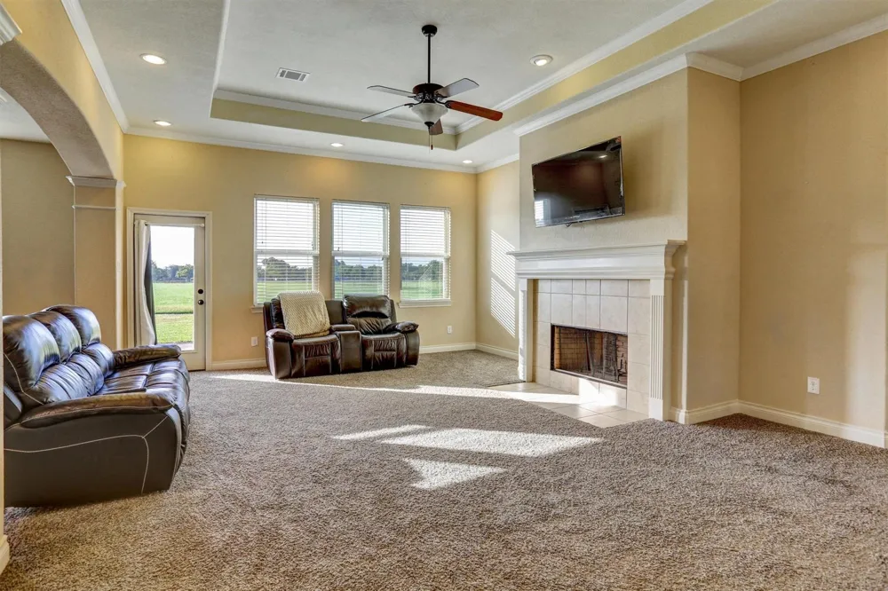 8131 Brinkmeyer Road Needville, TX 77461