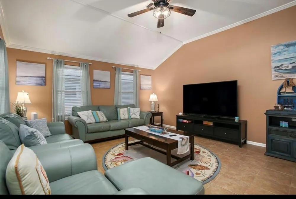 23171 Fresca Street Galveston, TX 77554