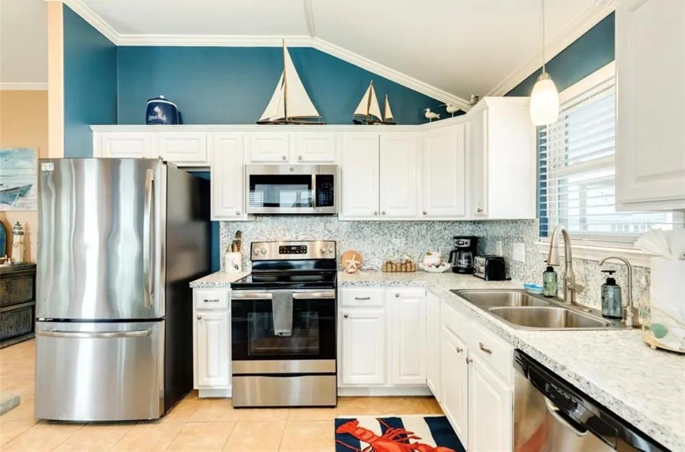 23171 Fresca Street Galveston, TX 77554