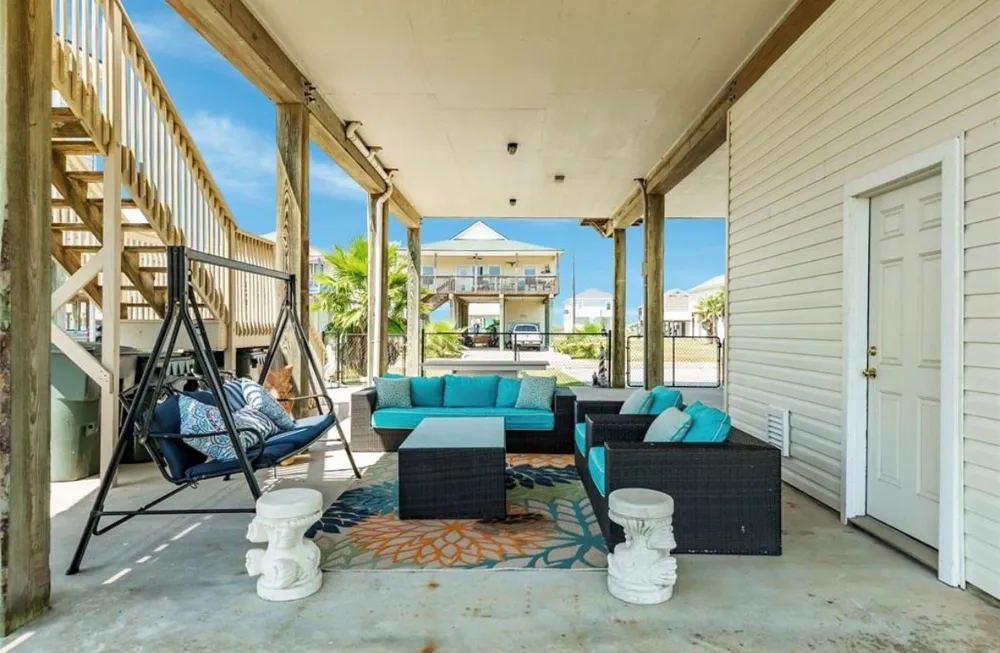 23171 Fresca Street Galveston, TX 77554