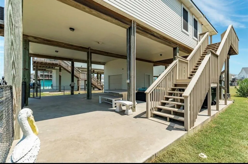 23171 Fresca Street Galveston, TX 77554