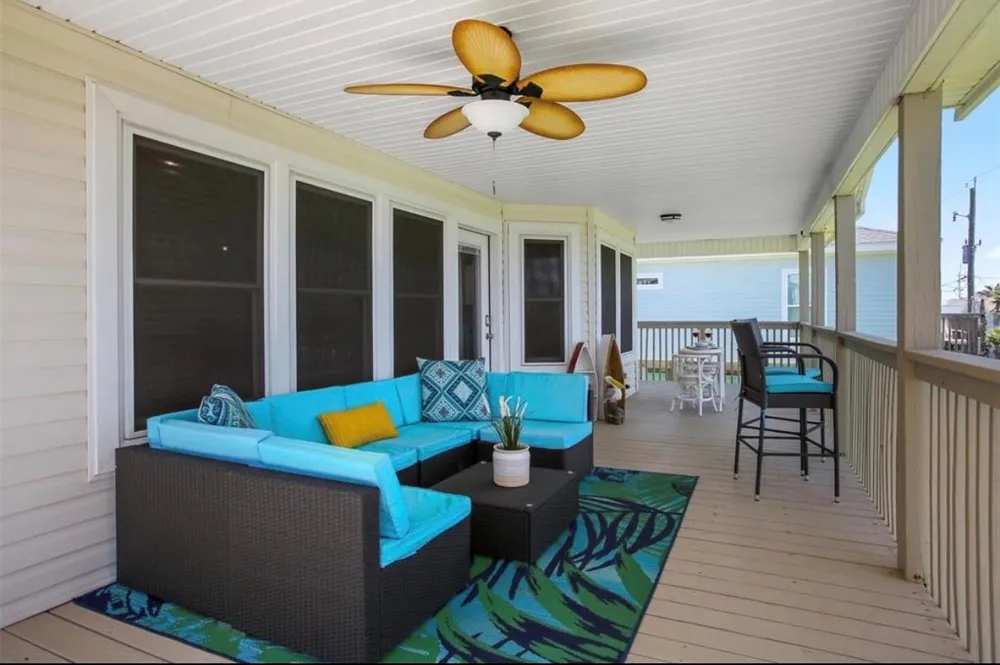 23171 Fresca Street Galveston, TX 77554
