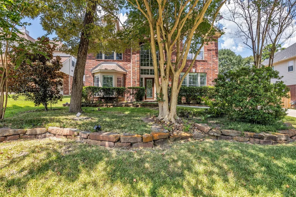 79 W Shale Creek Circle The Woodlands, TX 77382