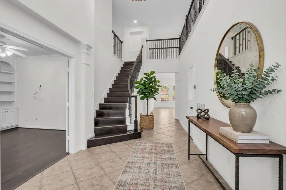 79 W Shale Creek Circle The Woodlands, TX 77382