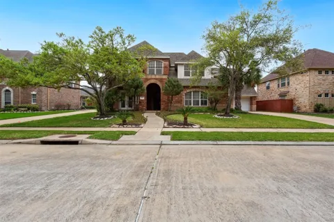 5715 Santa Fe Springs Drive