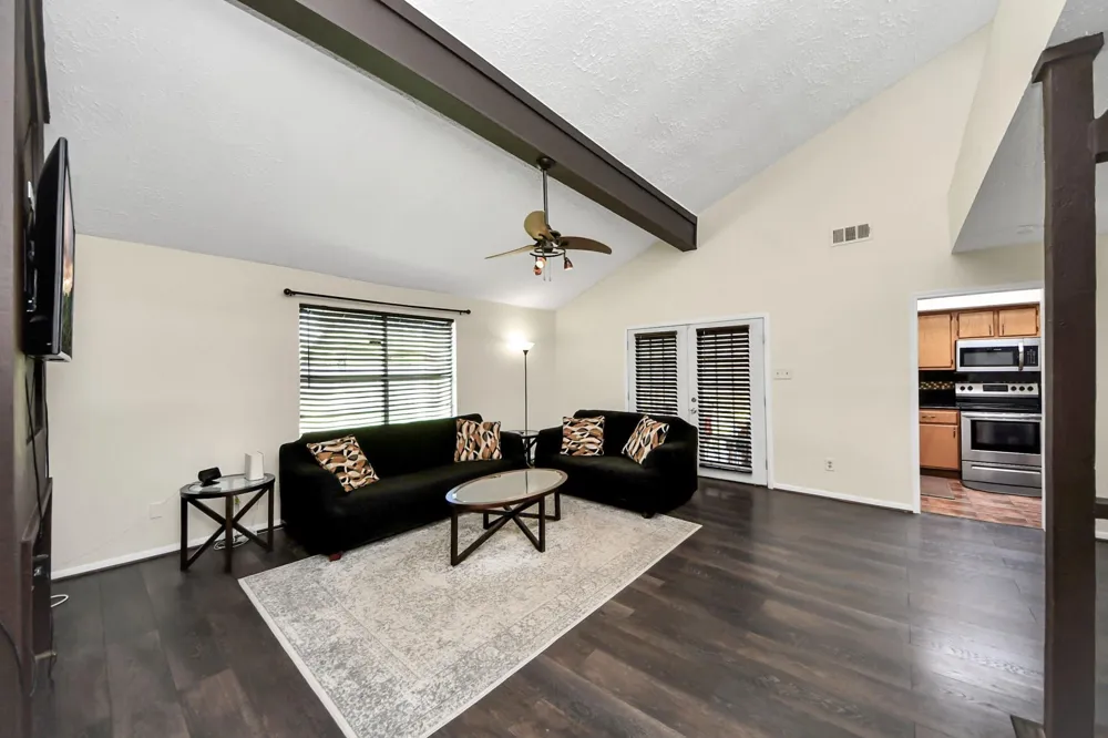 16338 Hunting Dog Court Houston, TX 77489