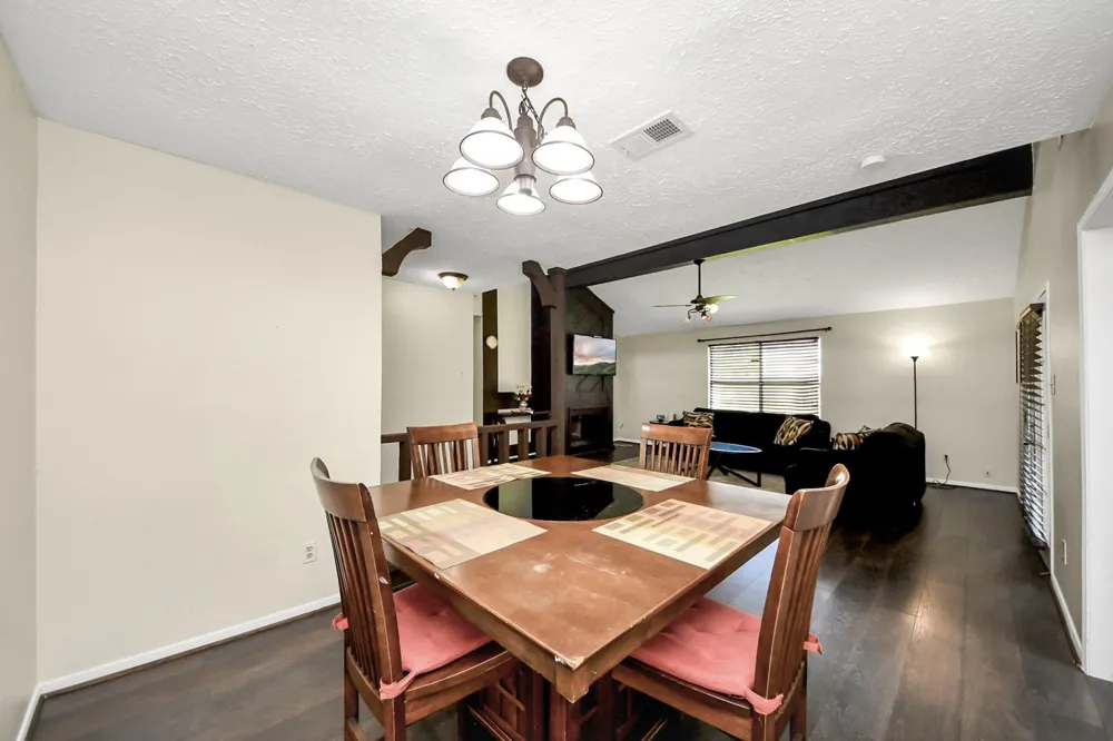 16338 Hunting Dog Court Houston, TX 77489