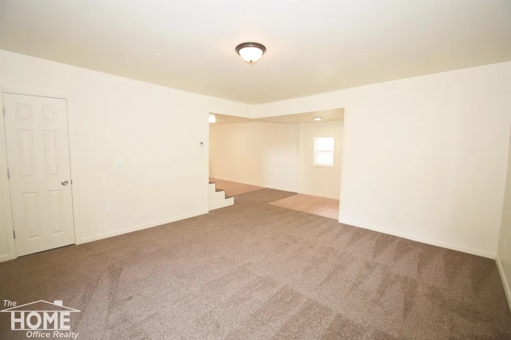 614 Alger Avenue Owosso City, MI 48867