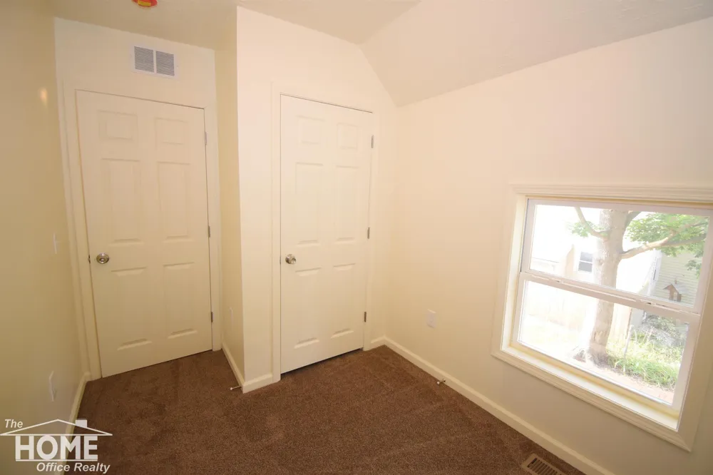 614 Alger Avenue Owosso City, MI 48867