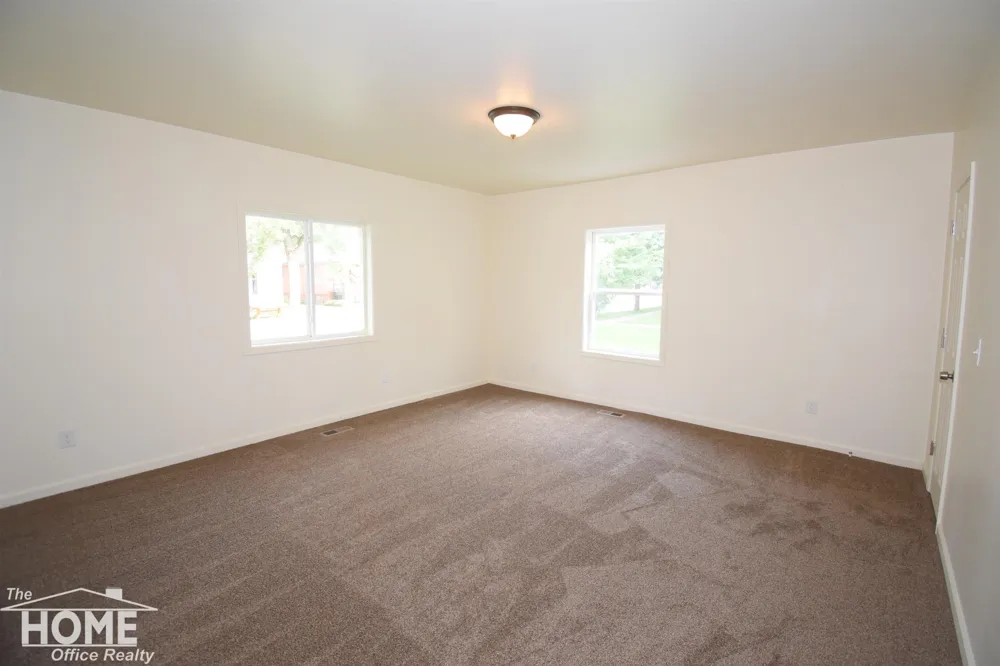 614 Alger Avenue Owosso City, MI 48867