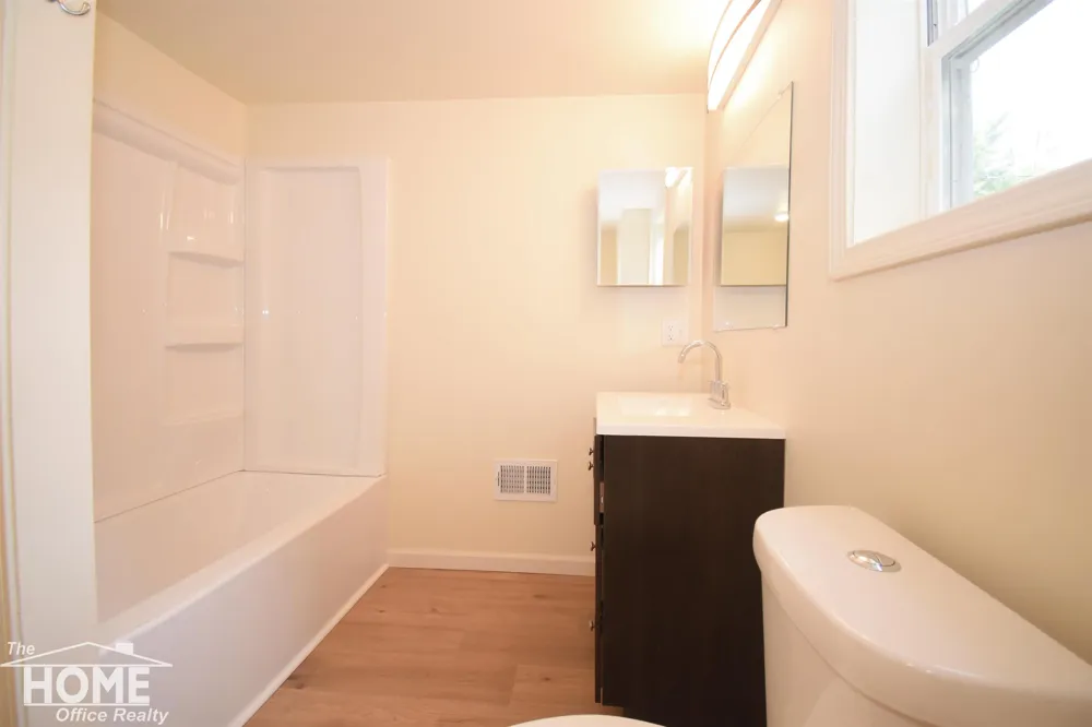 614 Alger Avenue Owosso City, MI 48867