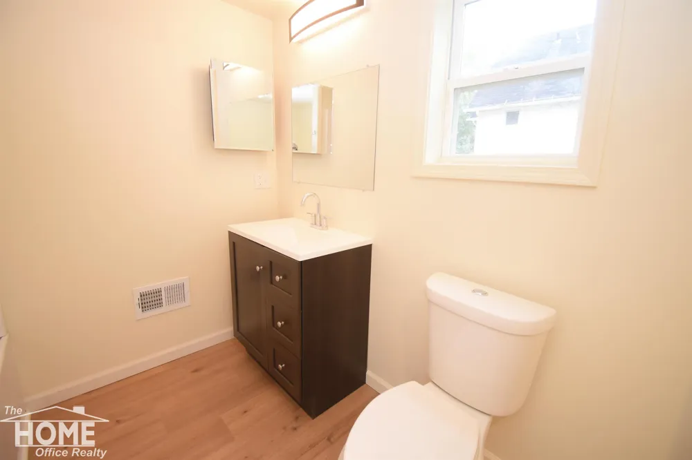 614 Alger Avenue Owosso City, MI 48867