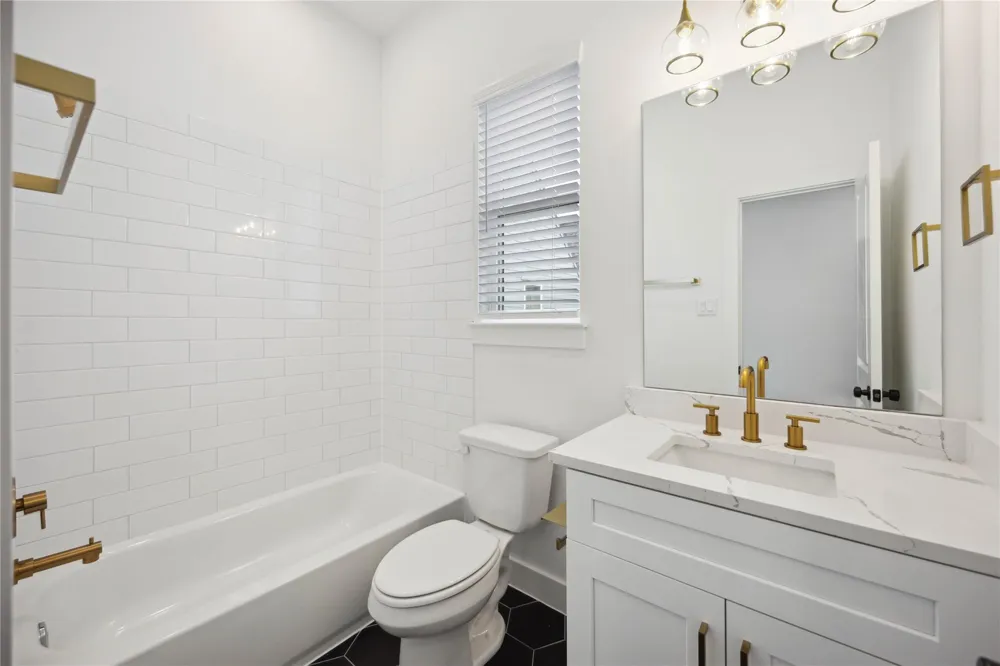 4613 Indie Heights Lane #B Houston, TX 77018