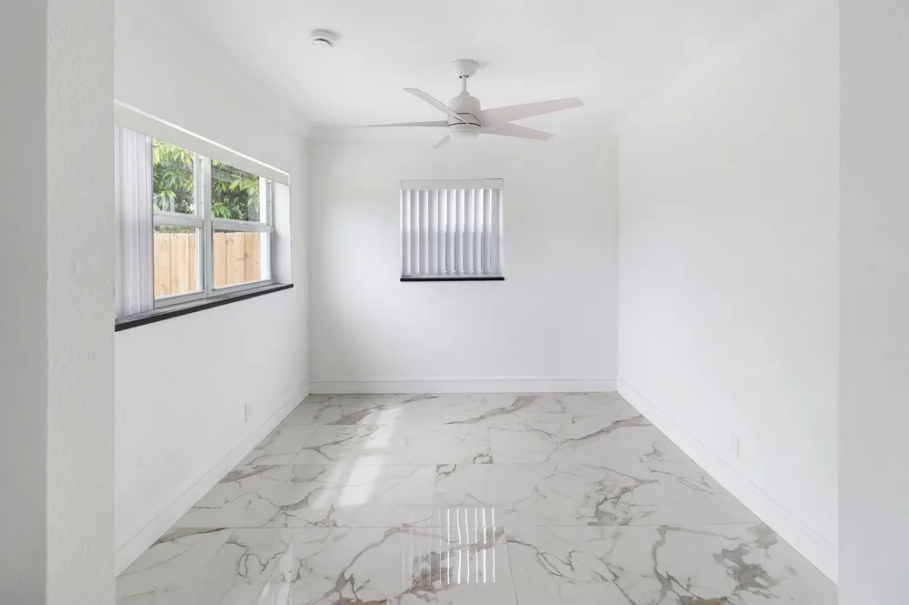 5209 ANDREWS AVENUE Oakland Park, FL 33309