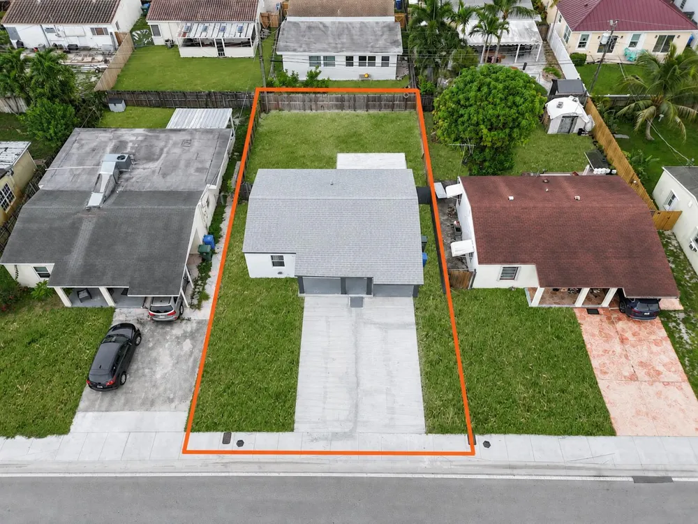 5209 ANDREWS AVENUE Oakland Park, FL 33309