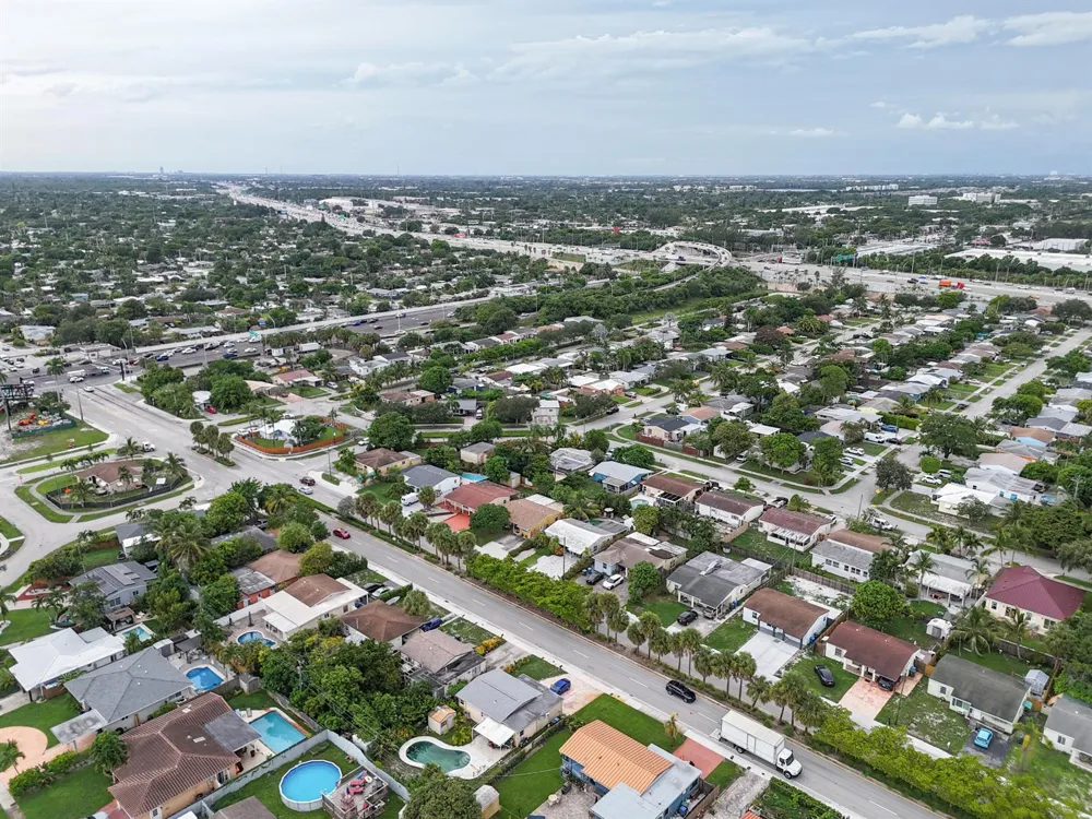 5209 ANDREWS AVENUE Oakland Park, FL 33309