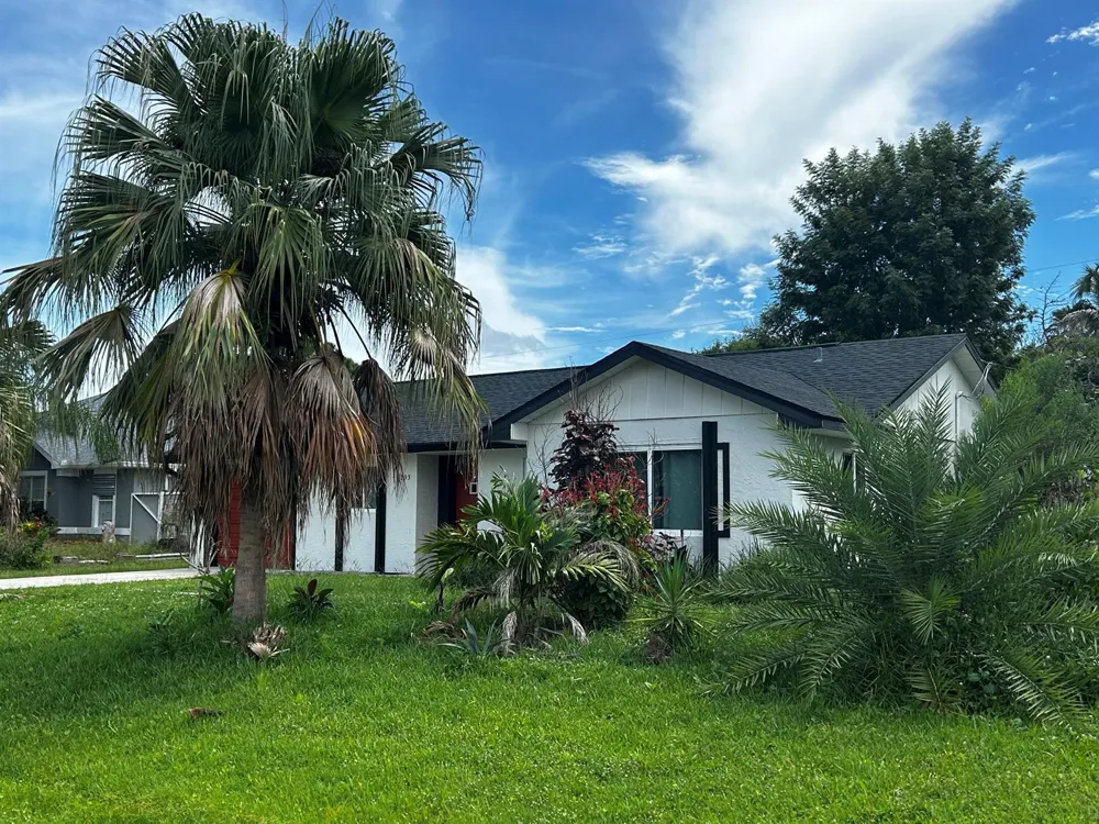 793 SW Dorchester Street Port St. Lucie, FL 34983