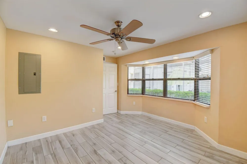 1316 DATE PALM DRIVE #Rear Lantana, FL 33462