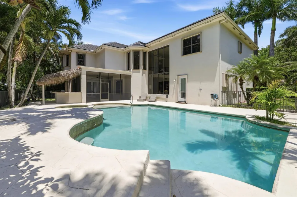 10594 Versailles Boulevard Wellington, FL 33449