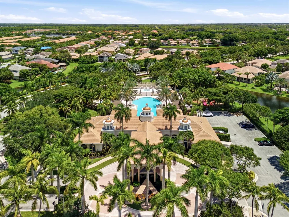 10594 Versailles Boulevard Wellington, FL 33449