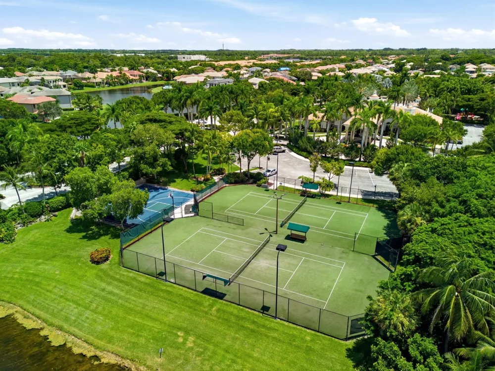 10594 Versailles Boulevard Wellington, FL 33449