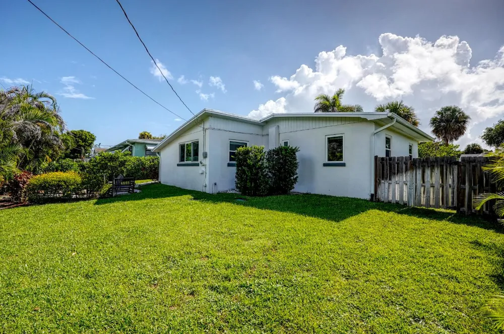3444 NE SANDRA DRIVE Jensen Beach, FL 34957