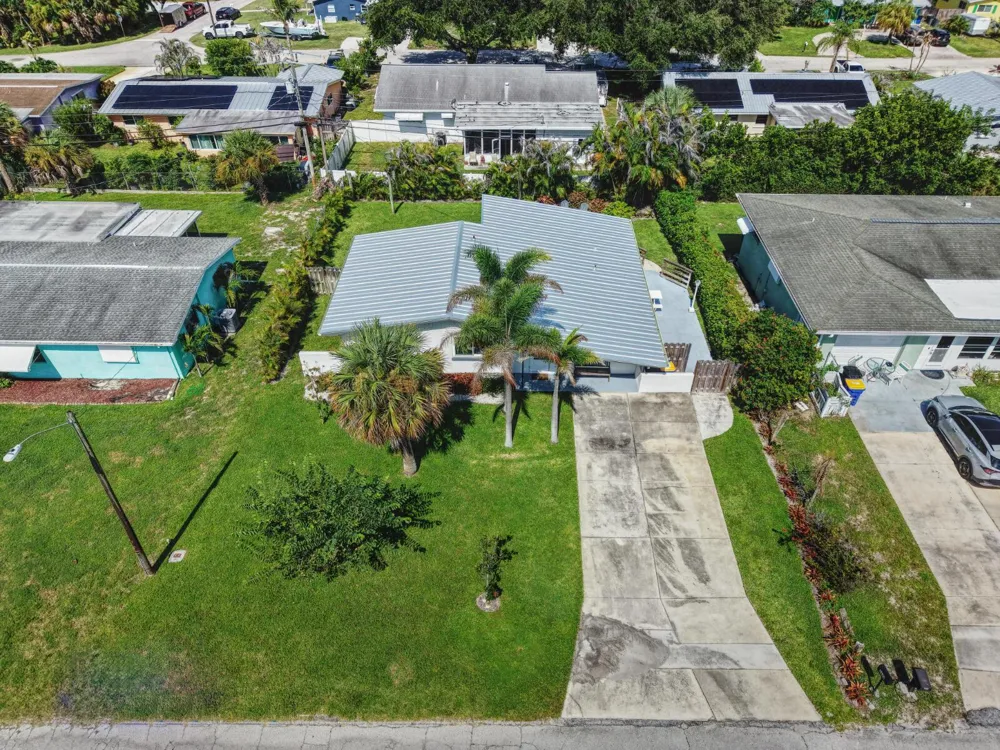 3444 NE SANDRA DRIVE Jensen Beach, FL 34957