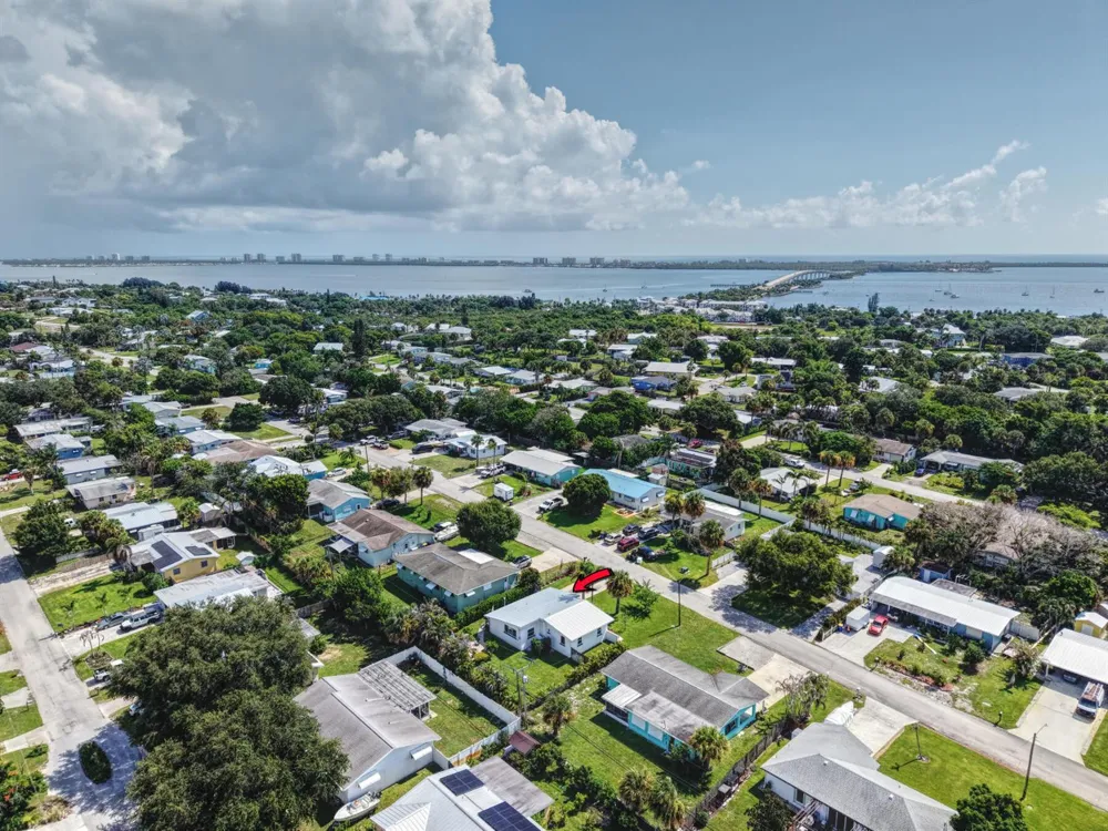 3444 NE SANDRA DRIVE Jensen Beach, FL 34957